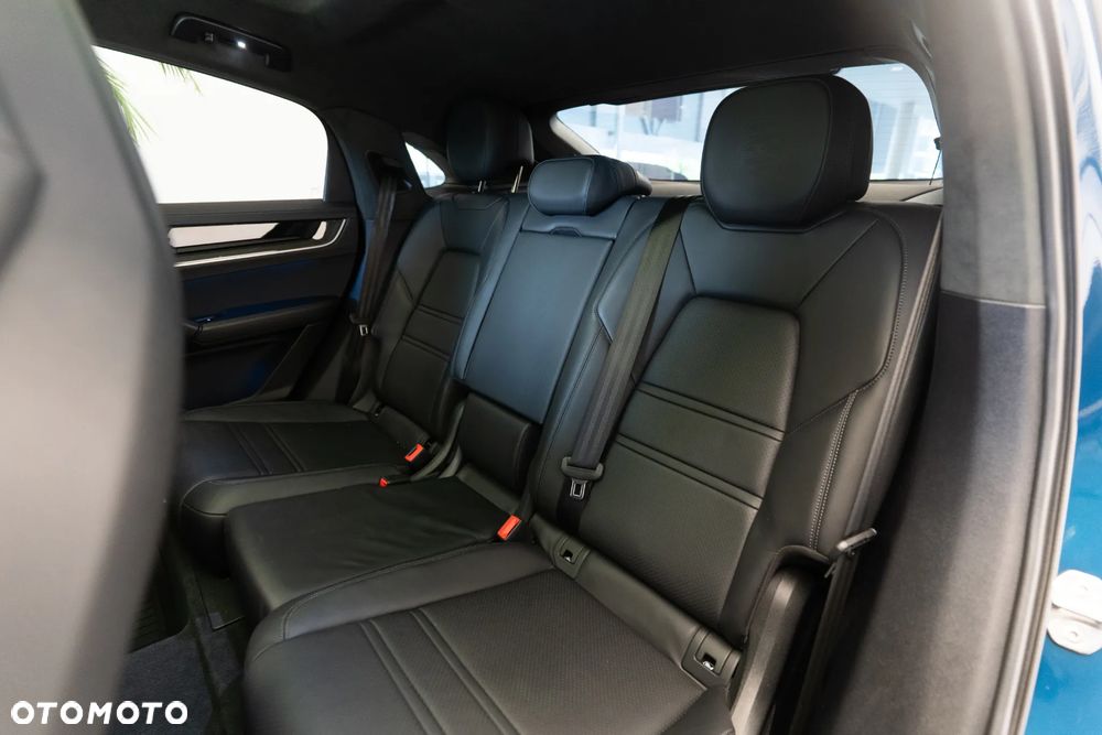 Porsche Cayenne Standard - 34