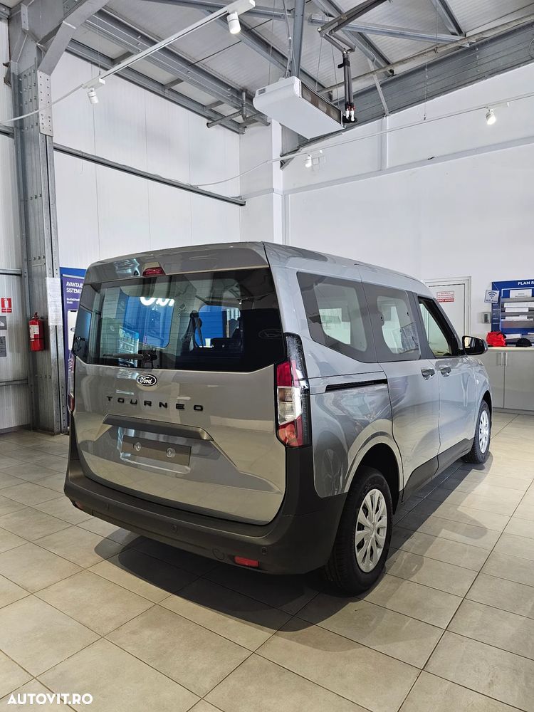 Ford Tourneo ver-standard - 6