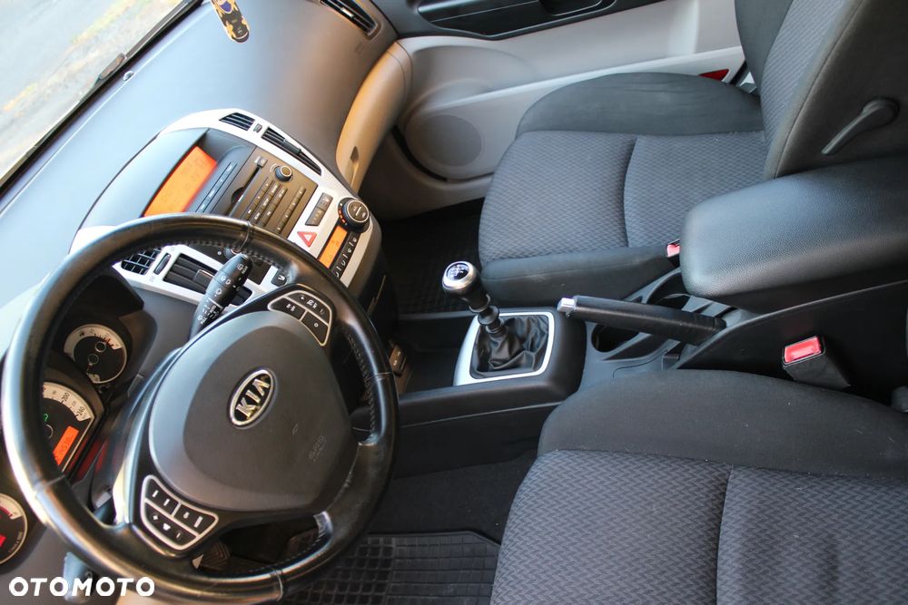 Kia Ceed - 17