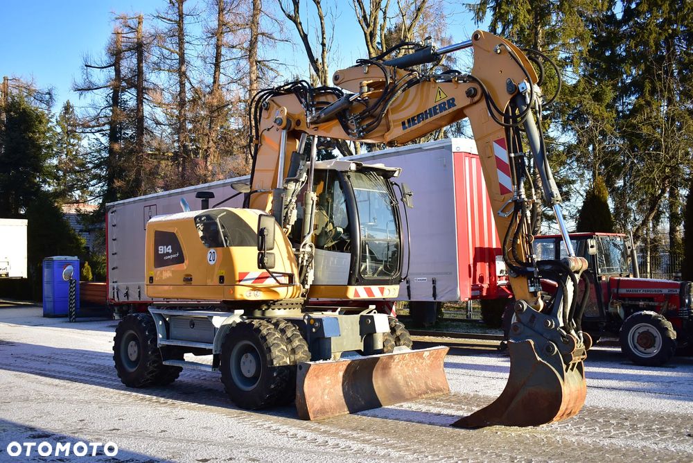 Liebherr A 914 Compact /16.5T. / Ramię 3x łamane/ Bez AdBlue/ Kamera/ Sprowadzona z Niemiec/ Stan wzorowy ! - 13