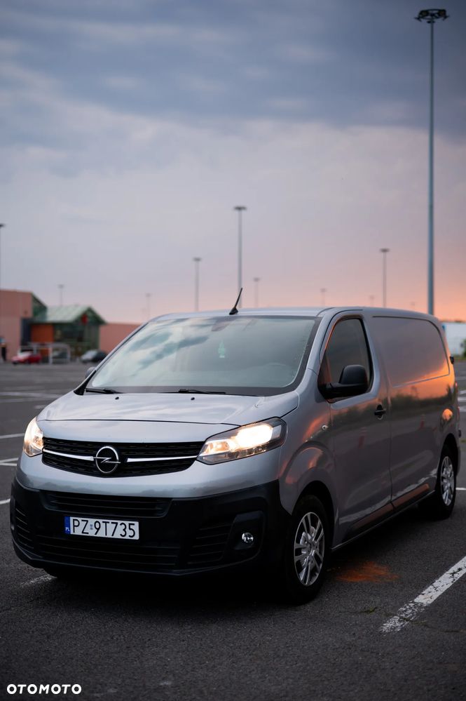 Opel Vivaro - 18
