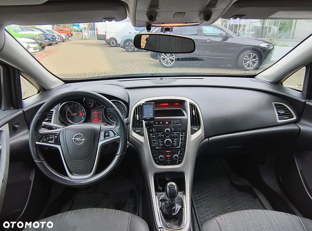 Opel Astra IV 1.6 Enjoy EU6 - 10