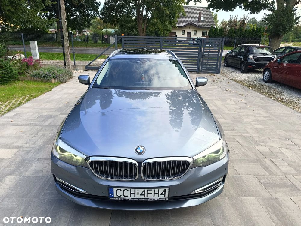 BMW Seria 5 525d Touring Luxury Line - 3
