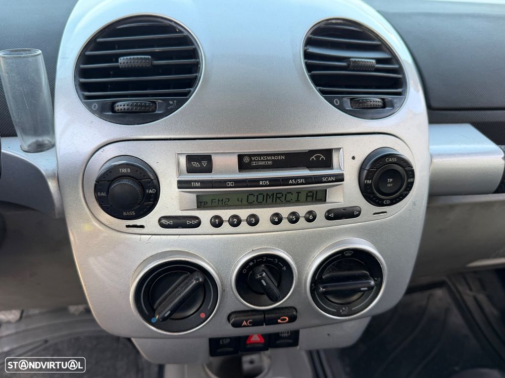 VW New Beetle 1.9 TDi Highline - 7