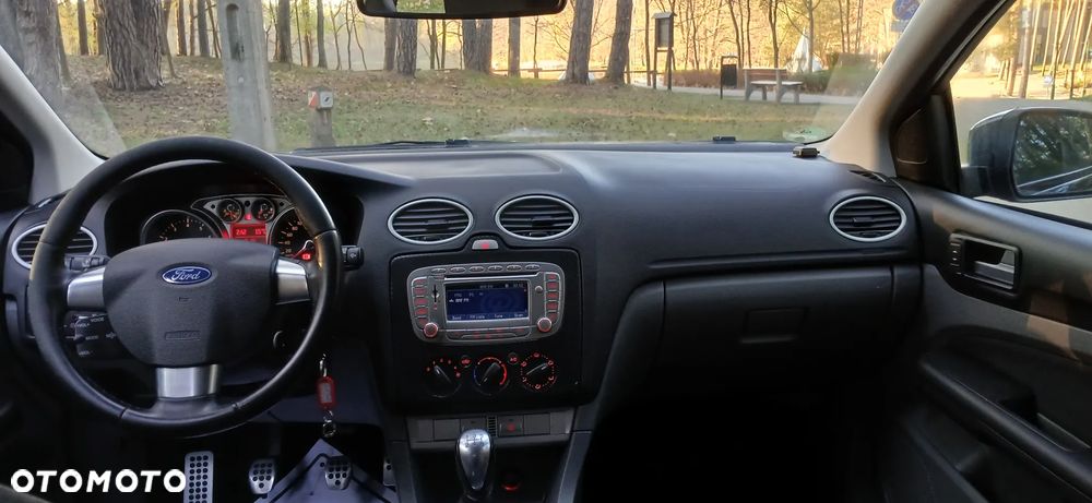 Ford Focus ver-1-6-platinium-x - 22