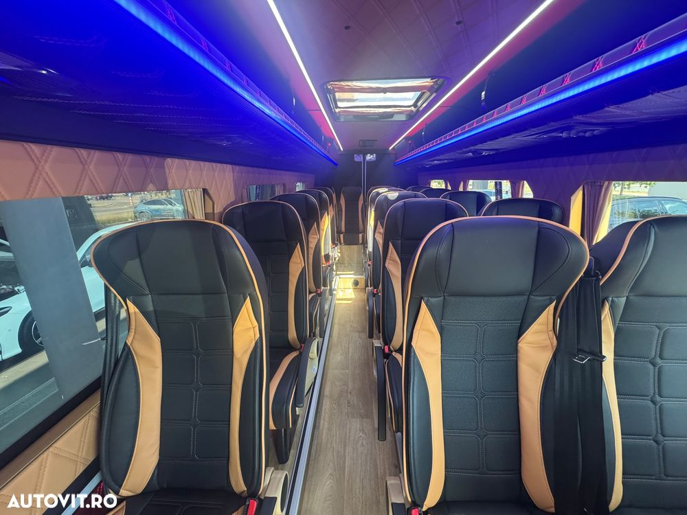 Mercedes-Benz Sprinter 517 Microbus 19+1+1 - 8
