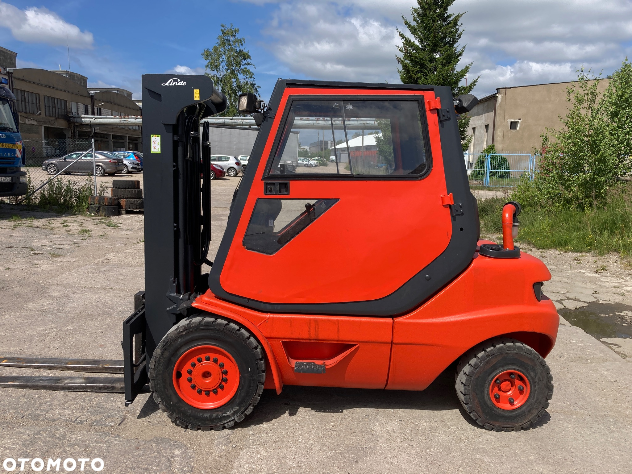 Linde [2000] WÓZEK WIDŁOWY LINDE H30D diesel 3t - 5