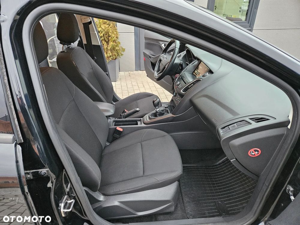 Ford Focus 1.5 TDCi DPF Start-Stopp-System Business - 15