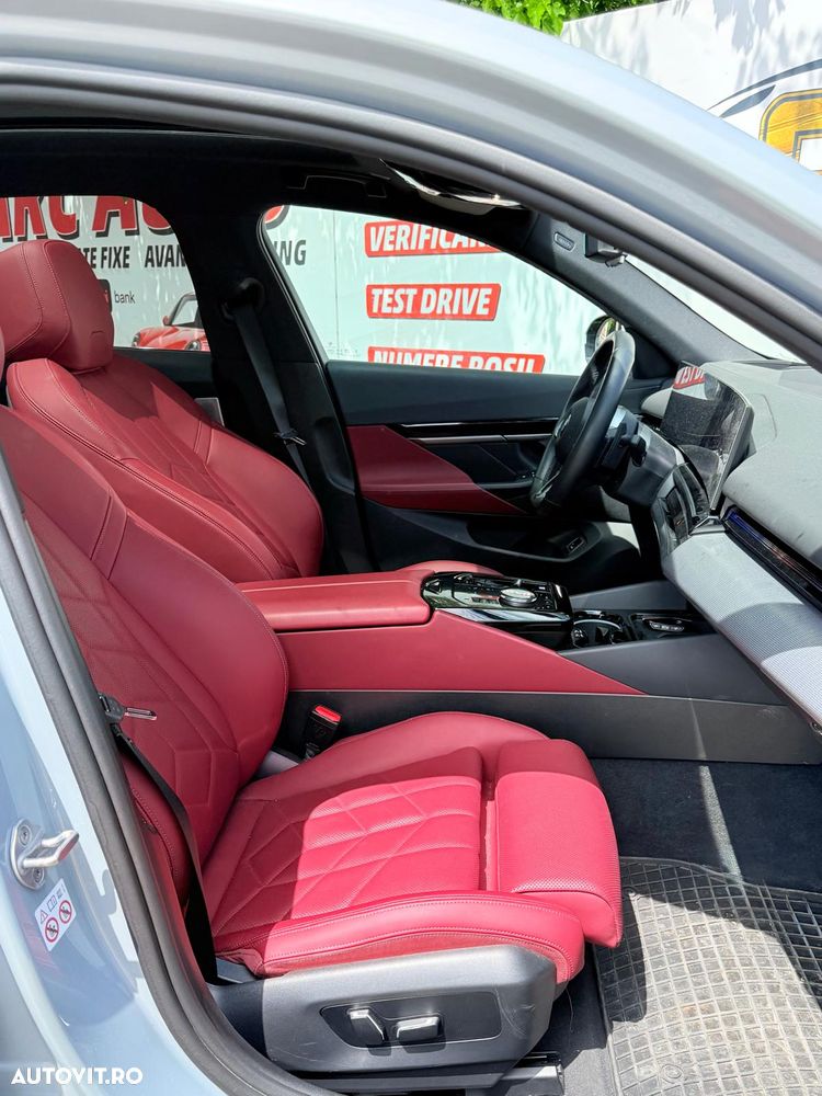 BMW Seria 5 520d xDrive Aut. - 17