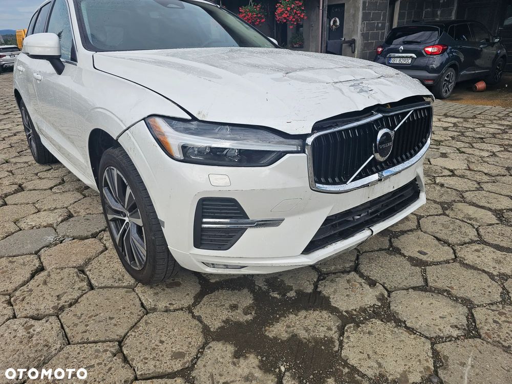 Volvo XC 60 B5 B AWD Geartronic Momentum Pro - 12
