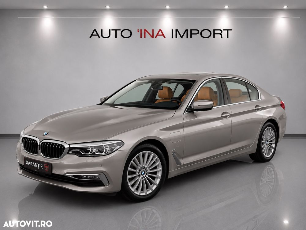 BMW Seria 5 530e Aut. Luxury Line - 1