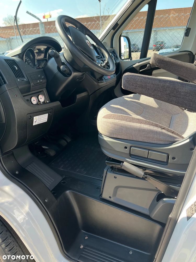 KNAUS LIVE WAVE - 20