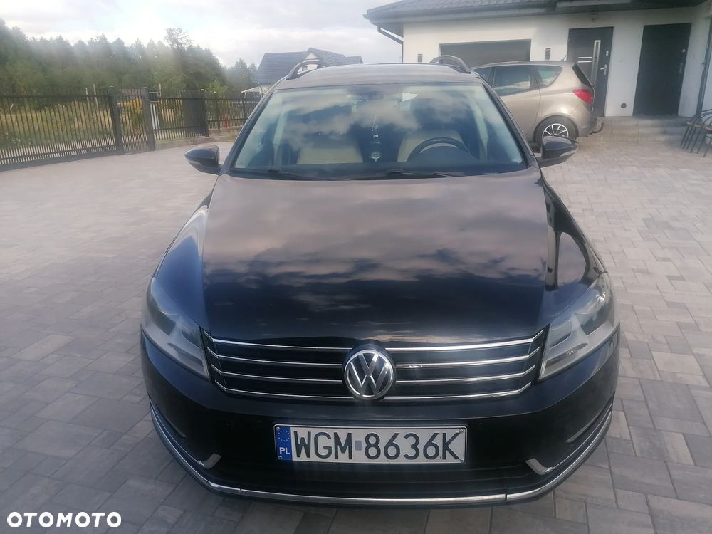 Volkswagen Passat 2.0 TDI Comfortline - 8