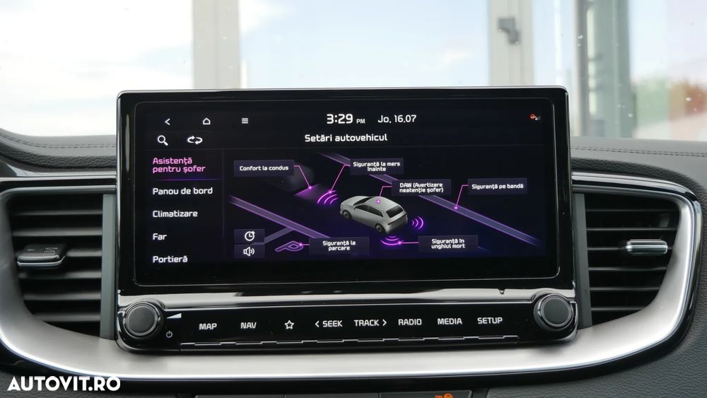 Kia Ceed - 26