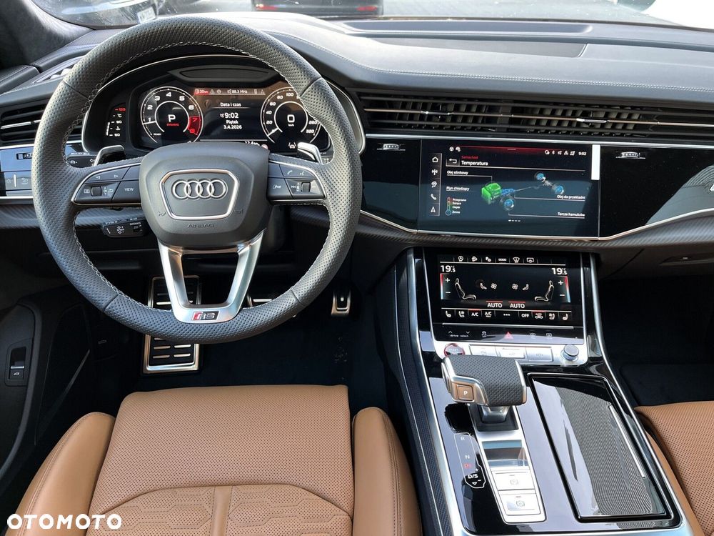 Audi RS Q8 - 24