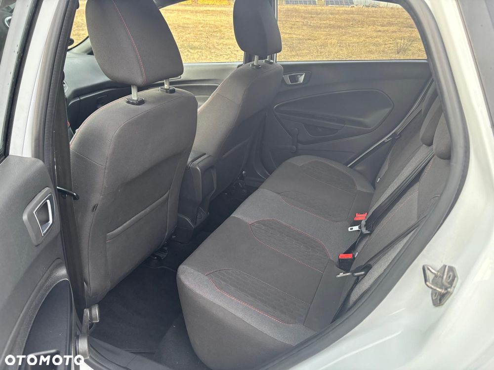 Ford Fiesta 1.0 EcoBoost STart-Stop ST-LINE - 14