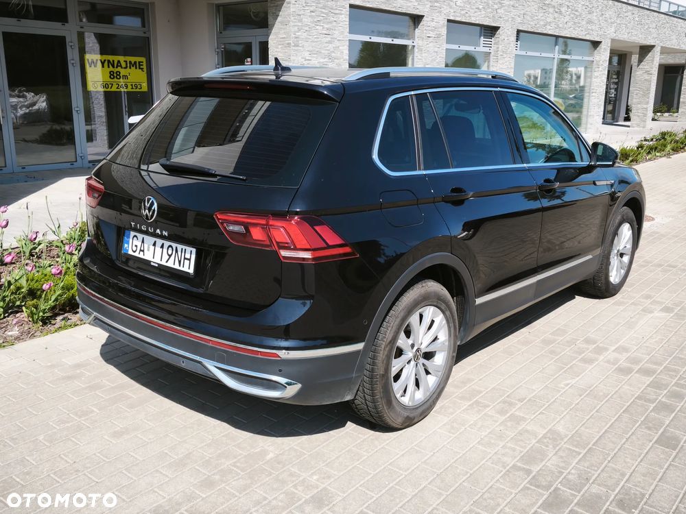 Volkswagen Tiguan - 4