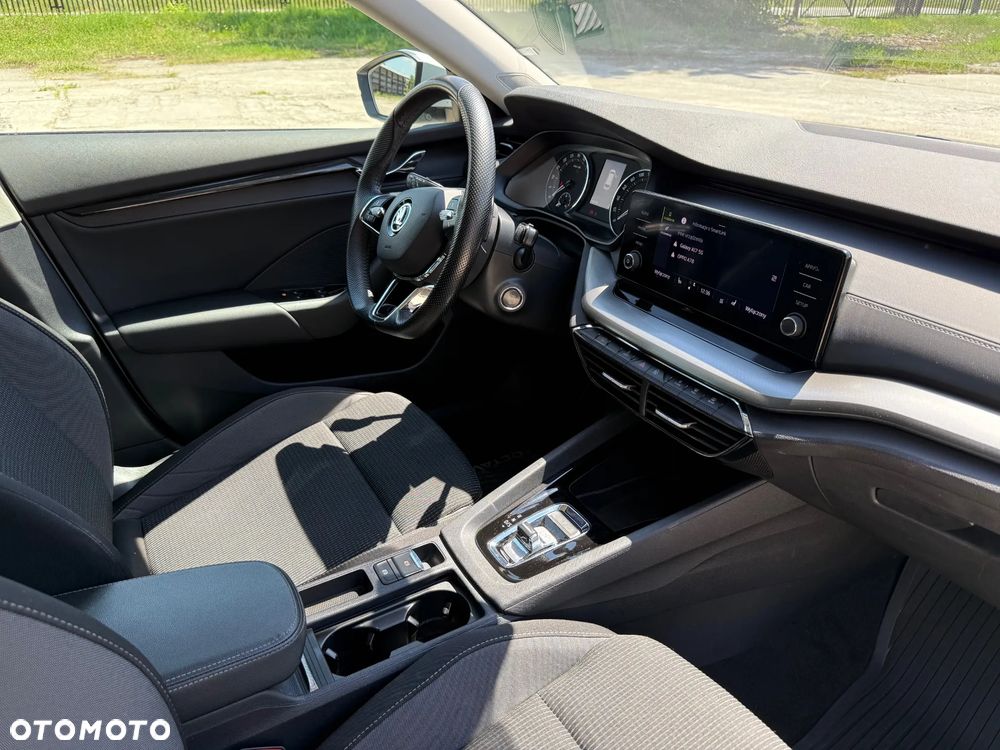 Skoda Octavia 2.0 TDI Ambition DSG - 10