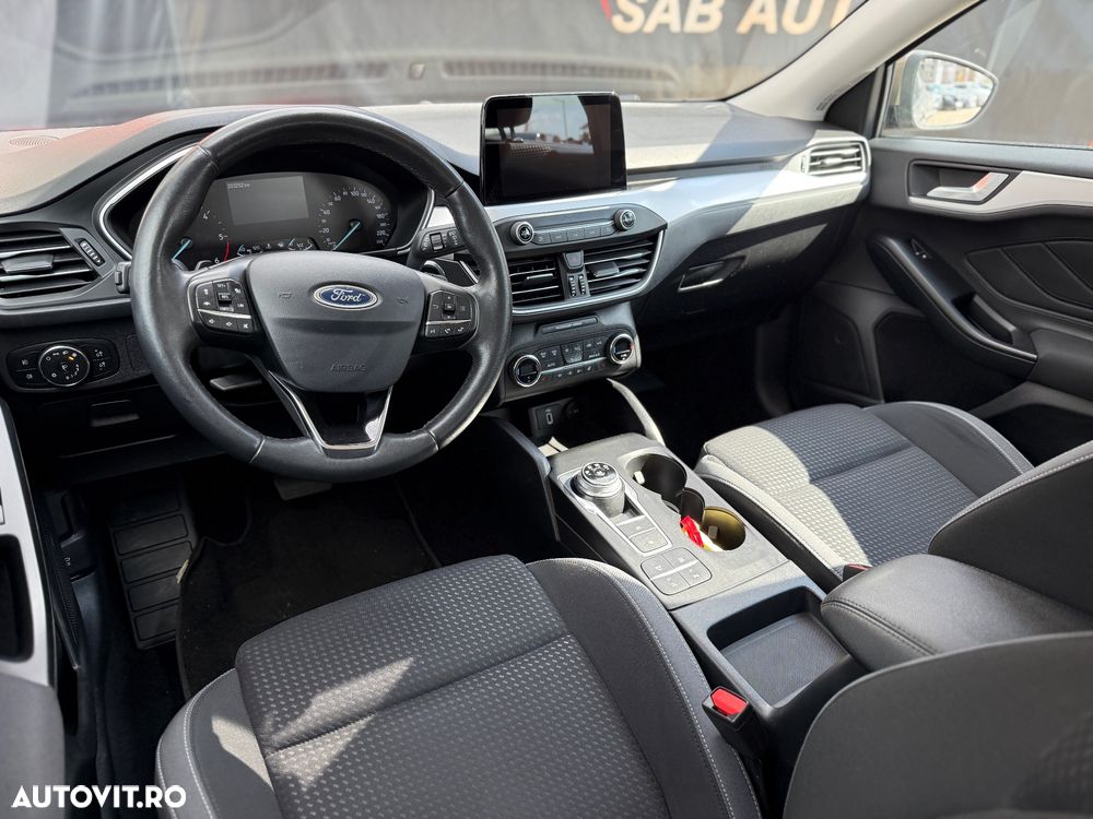 Ford Focus 1.5 EcoBlue Titanium - 4
