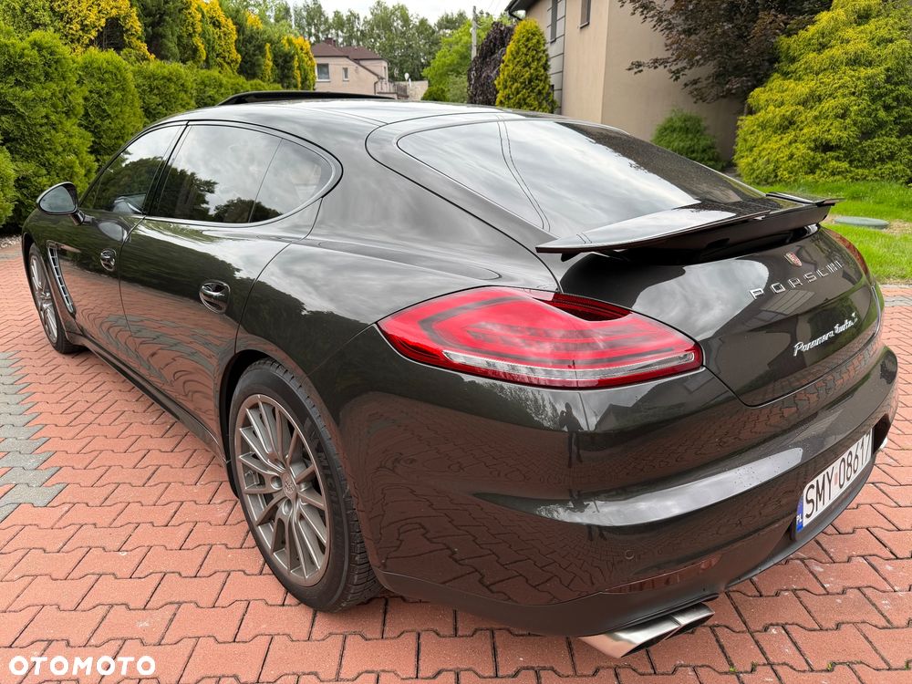 Porsche Panamera Turbo Executive - 7