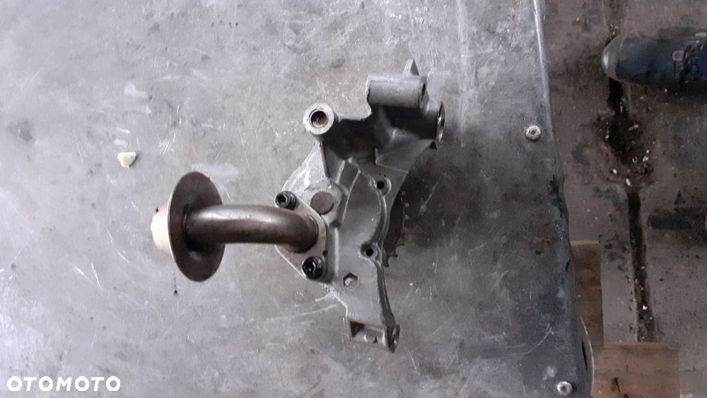 Pompa oleju audi 1.8 turbo - 4