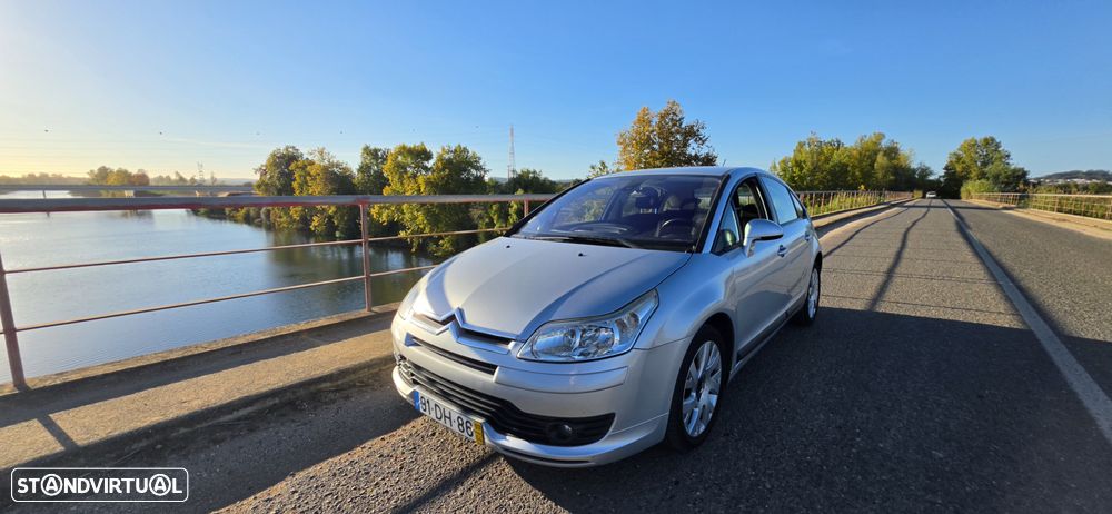 Citroën C4 1.6 HDi 110 VTR Pack CMP6 - 6