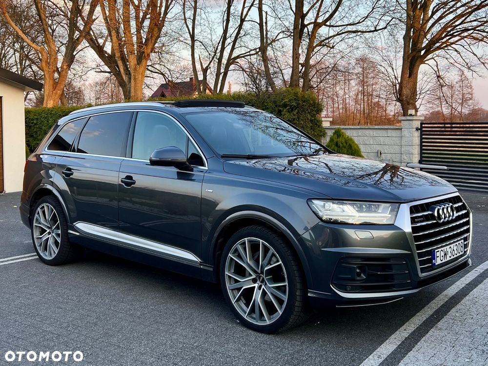 Audi Q7 - 17