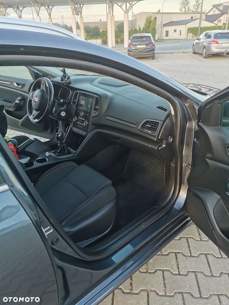 Renault Megane 1.2 Energy TCe Intens - 9