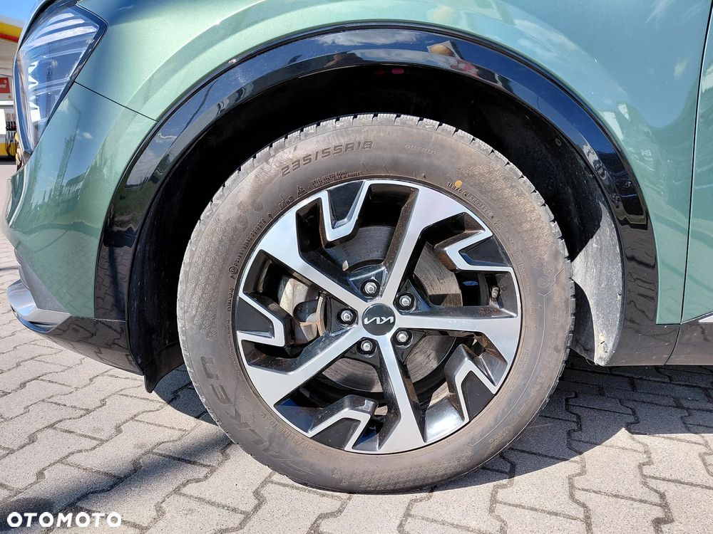 Kia Sportage 1.6 T-GDI HEV Business Line 4WD - 28