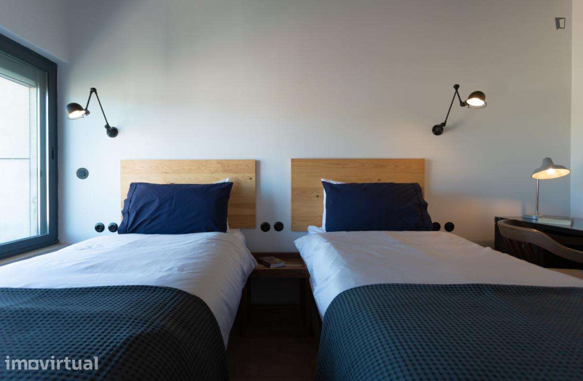 Quarto - localizado em Sete Rios Lisbon - Grande imagem: 3/60