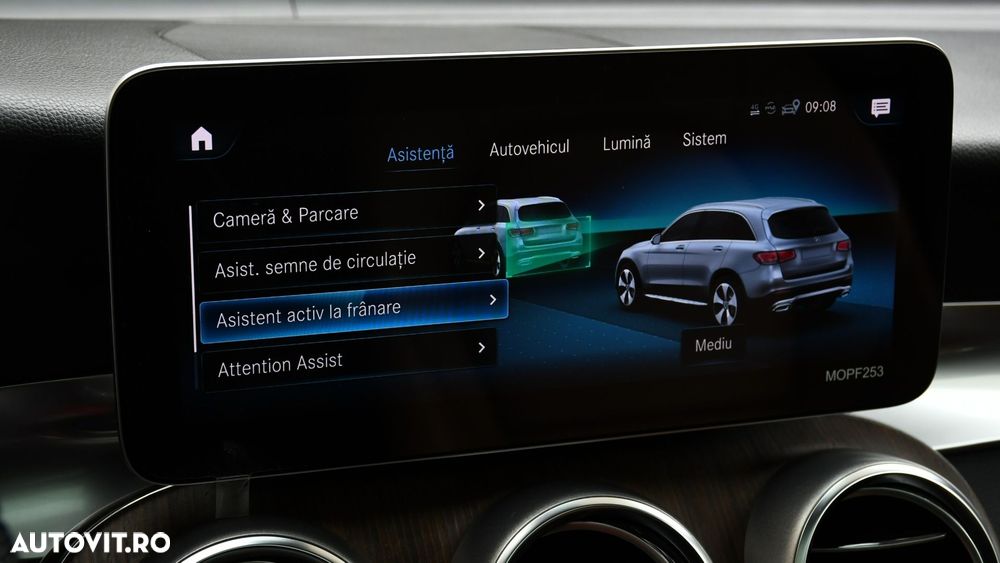 Mercedes-Benz GLC 220 d 4Matic 9G-TRONIC AMG Line - 18