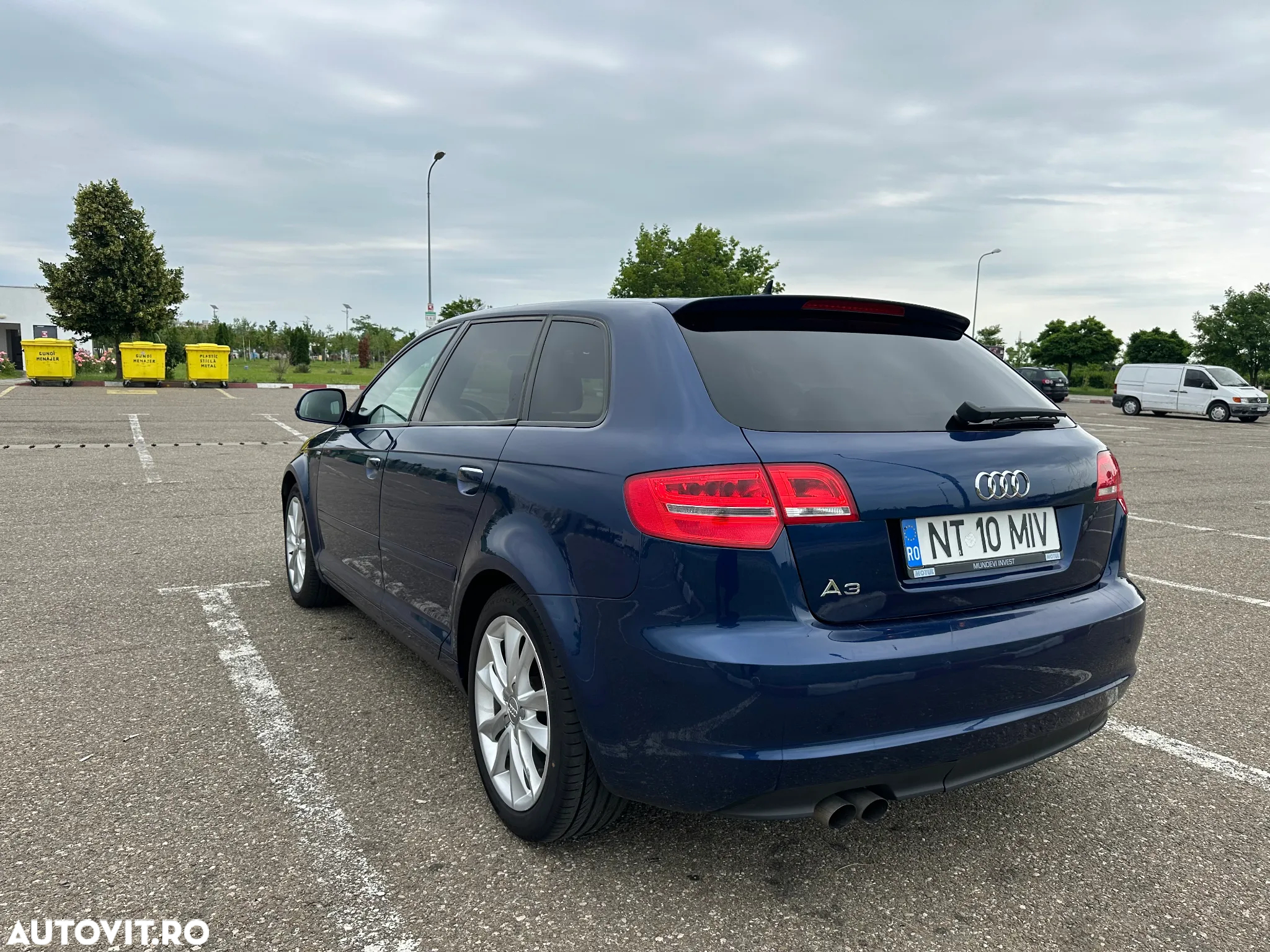 Audi A3 Sportback 2.0 TDI S-tronic Attraction - 3