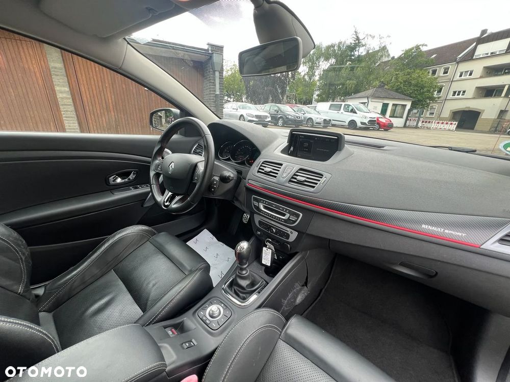 Renault Megane TCe 220 Start & Stop GTline 220 - 9