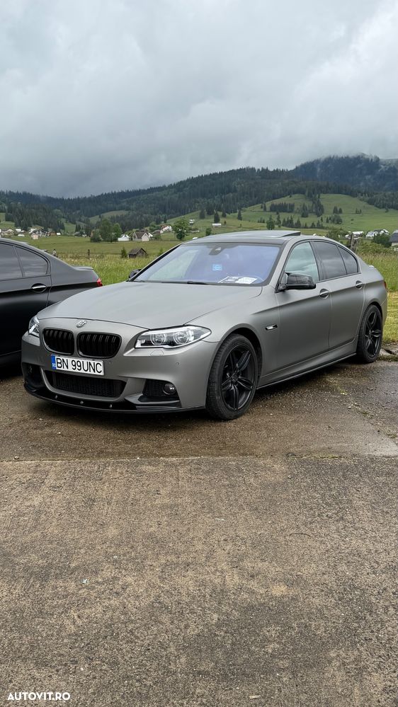 BMW Seria 5 525d xDrive - 1