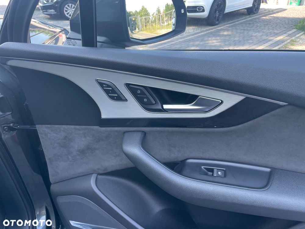 Audi SQ7 TDI Quattro Tiptronic - 29