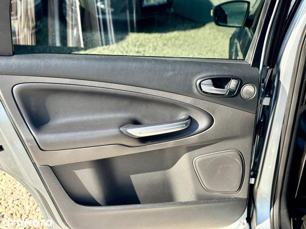 Ford S-Max 2.0 TDCi DPF Titanium X - 14