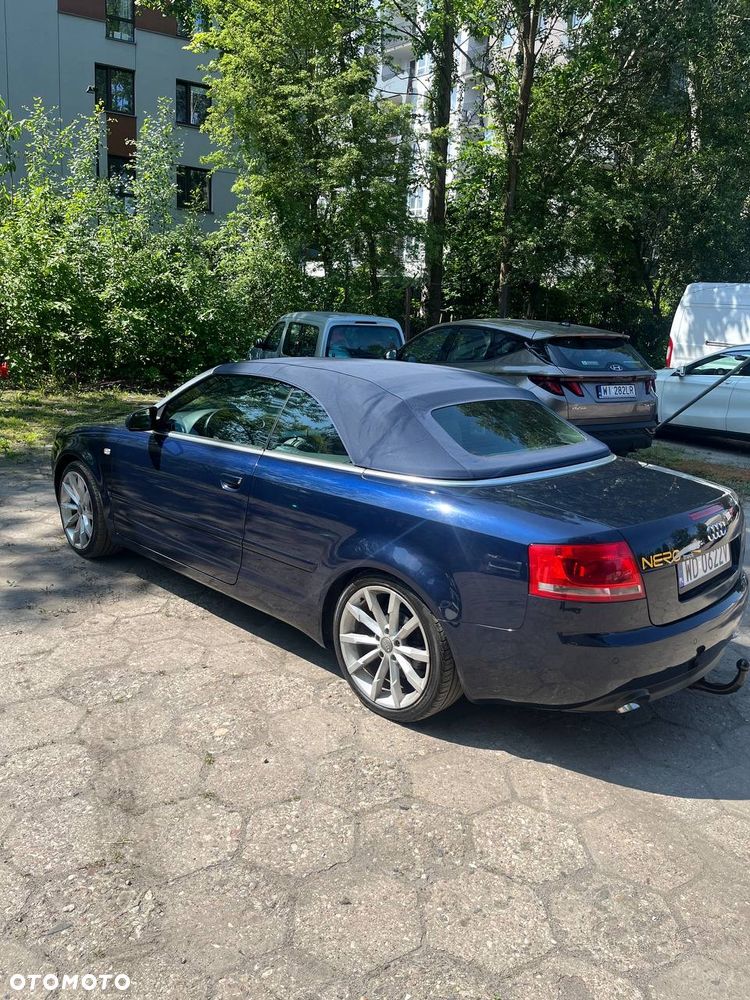 Audi A4 Cabrio 2.0 TDI DPF - 6