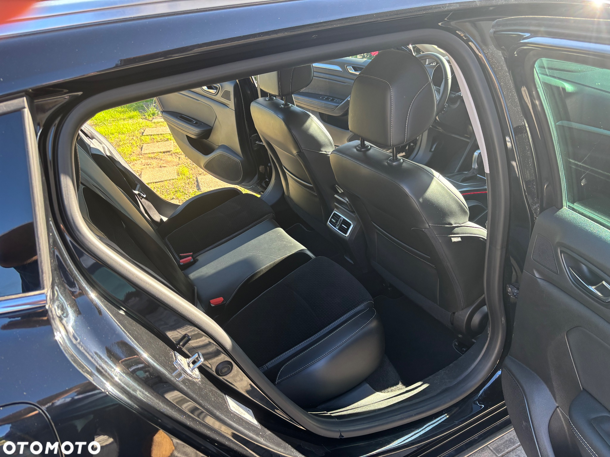 Renault Megane ENERGY TCe 130 EDC INTENS - 20
