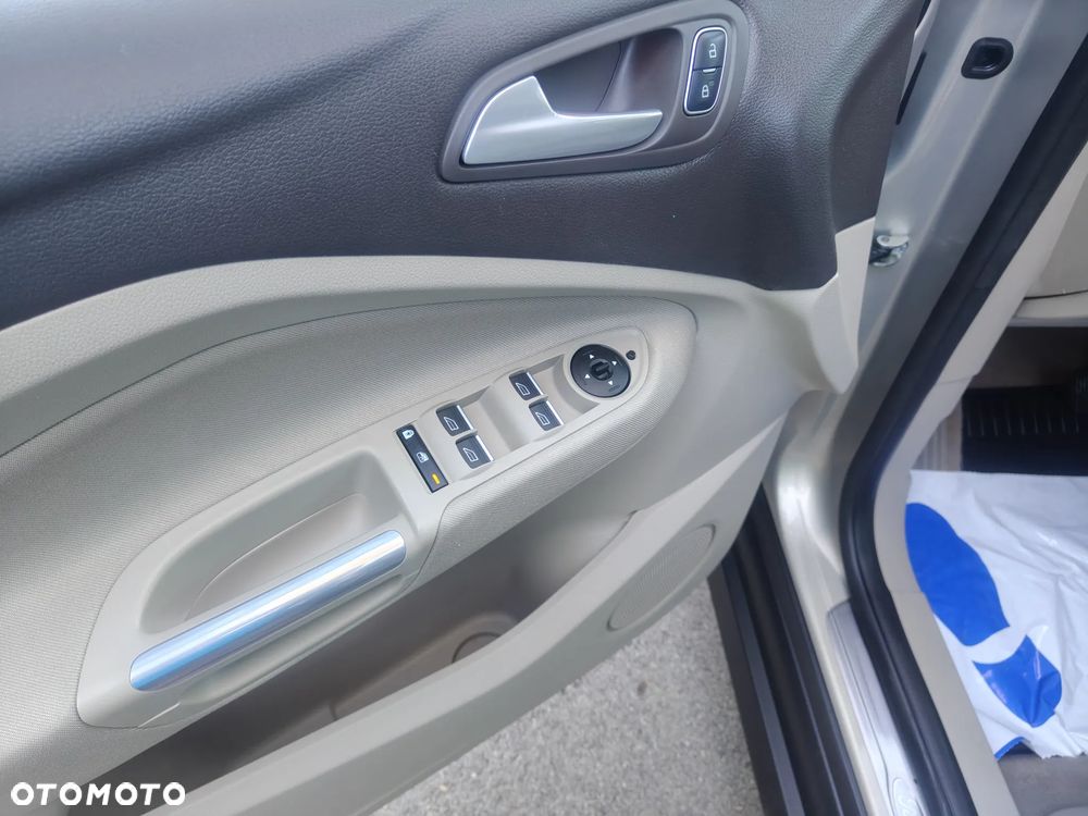 Ford C-MAX 1.5 TDCi Start-Stop-System Trend - 29