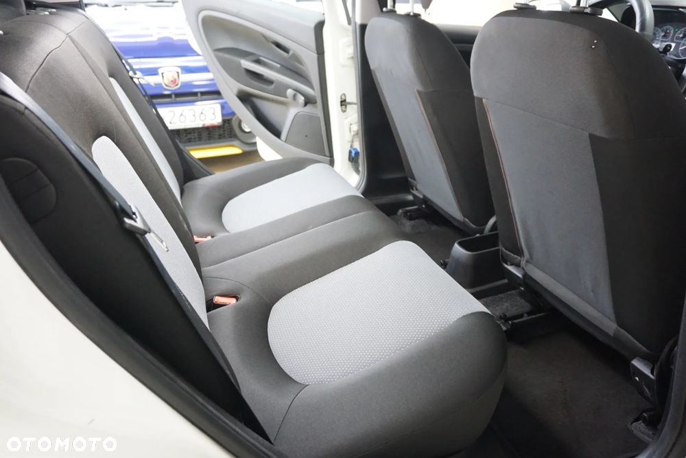 Fiat Grande Punto 1.3 Multijet 16V Active - 22