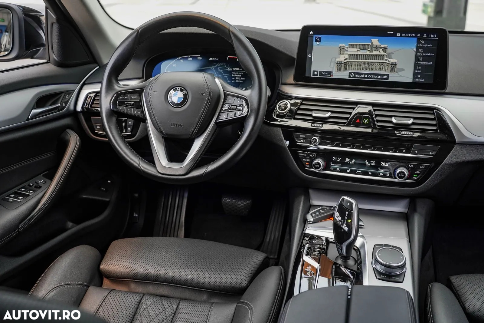 BMW Seria 5 530e Aut. - 12