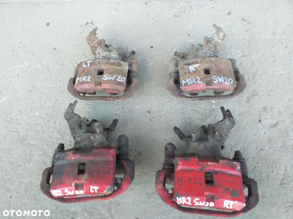 Toyota MR2 SW20 2,0 zacisk jarzmo tył tylny prawy - 1