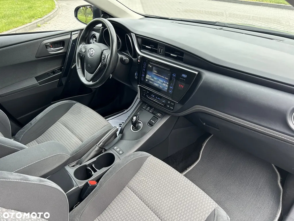 Toyota Auris - 35