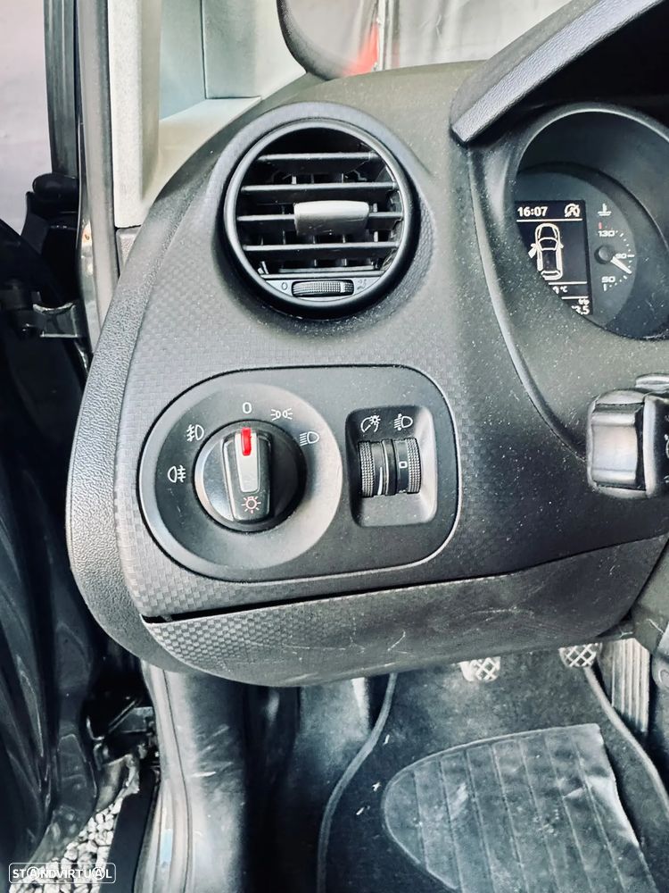SEAT Altea XL 1.6 TDI DPF CR Ecomotive Sport - 15