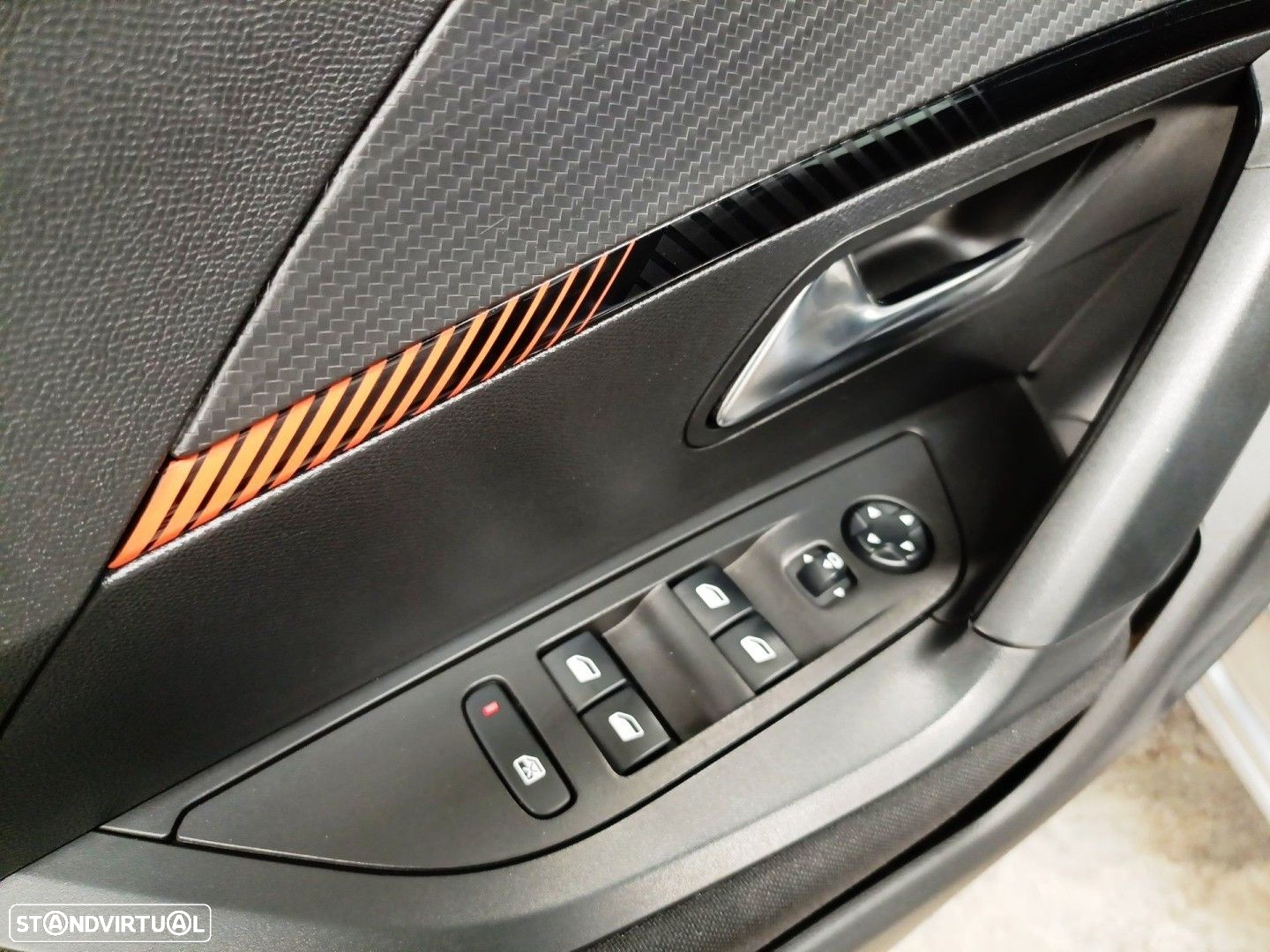 Peugeot 2008 PureTech 100 Stop&Start Active - 13