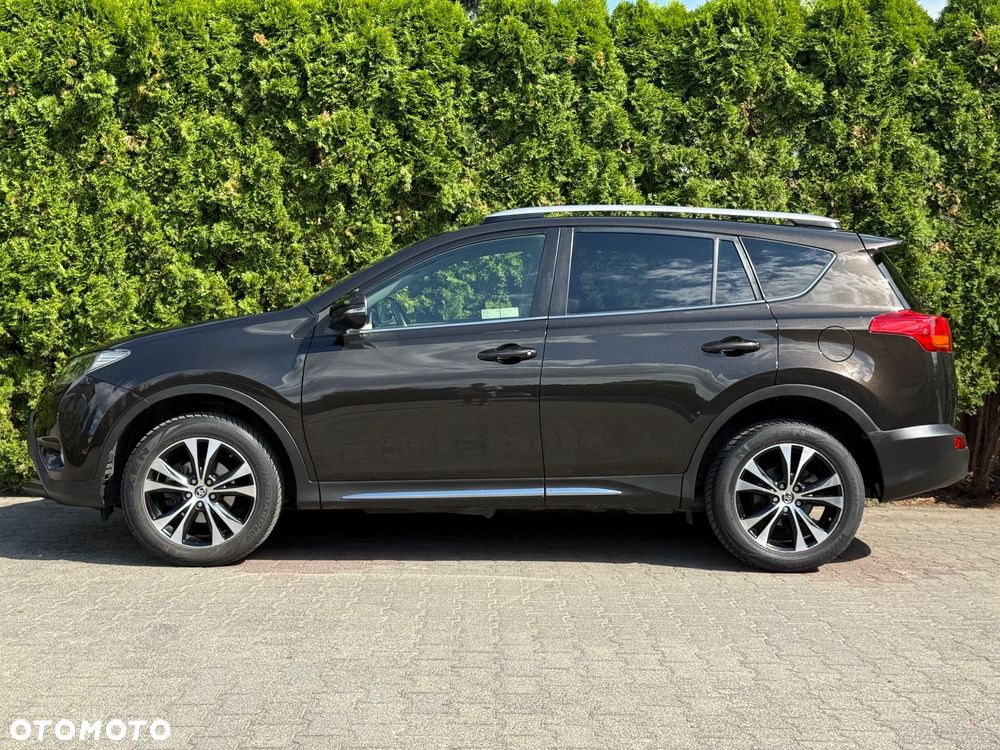 Toyota RAV4 2.0 D-4D Prestige - 11