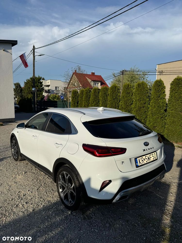 Kia XCeed 1.5 T-GDI M - 6