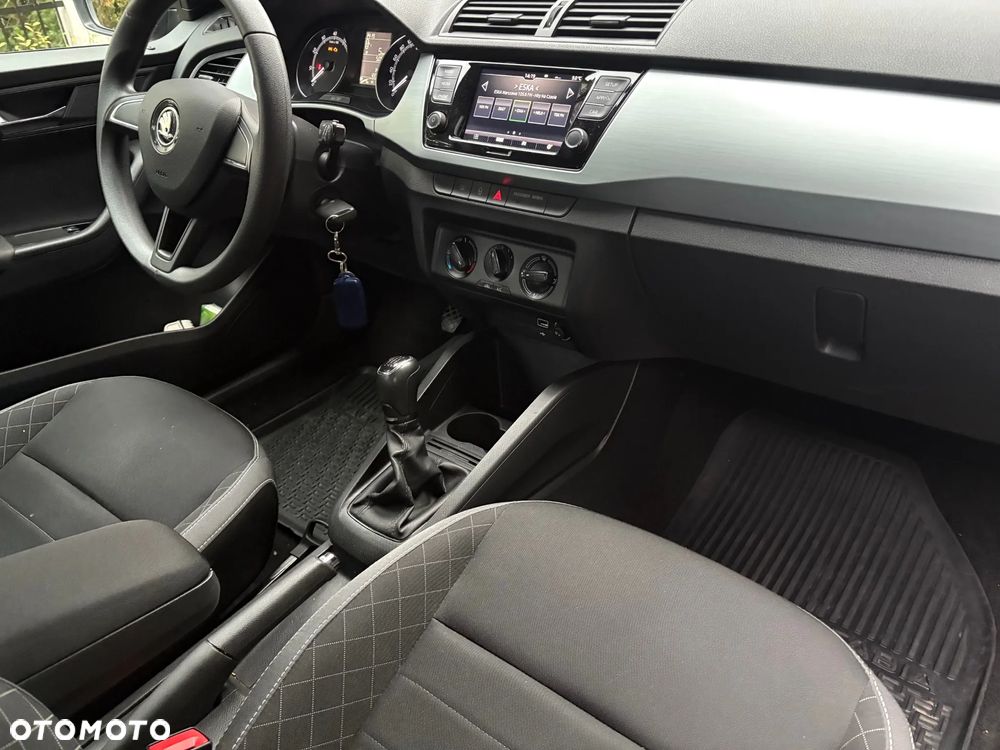 Skoda Fabia 1.0 TSI Ambition - 9