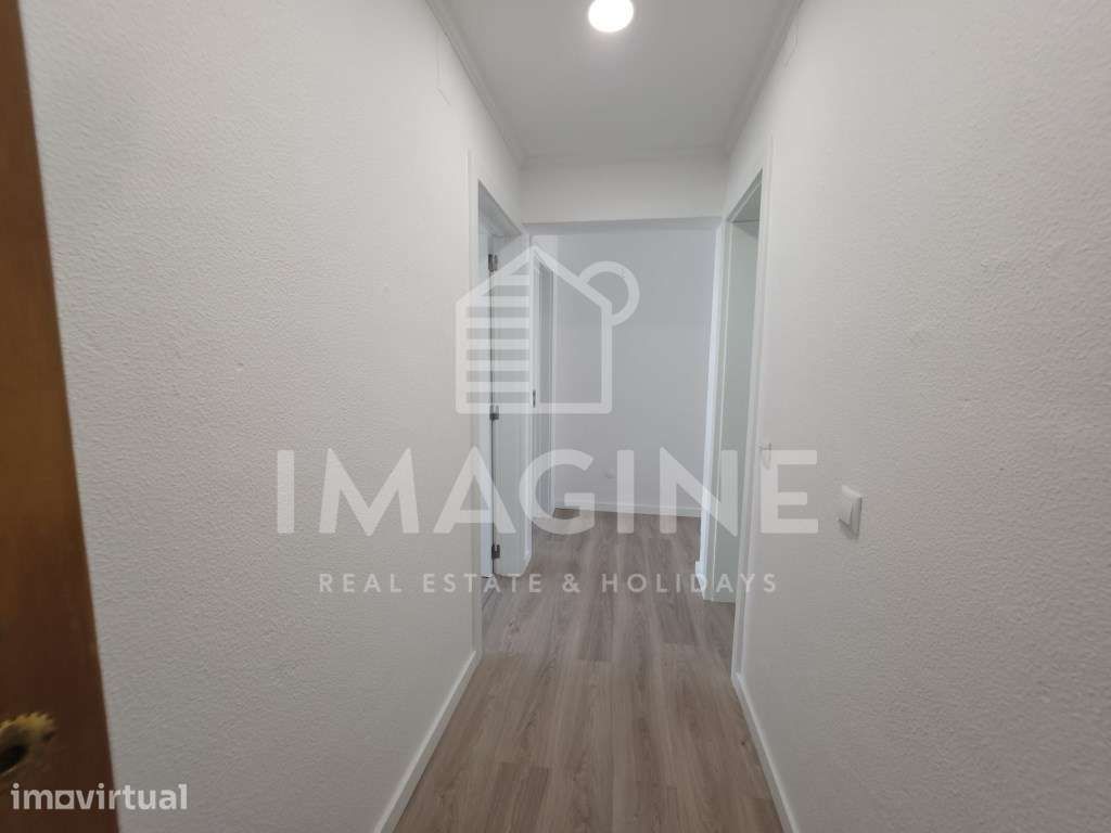 Apartamento T2 Remodelado e equipado em Setúbal - Grande imagem: 3/29