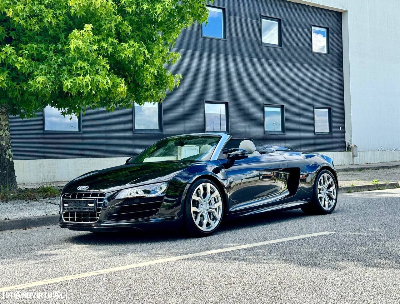 Audi R8 Spyder 5.2 FSi V10 quattro R tronic - 12
